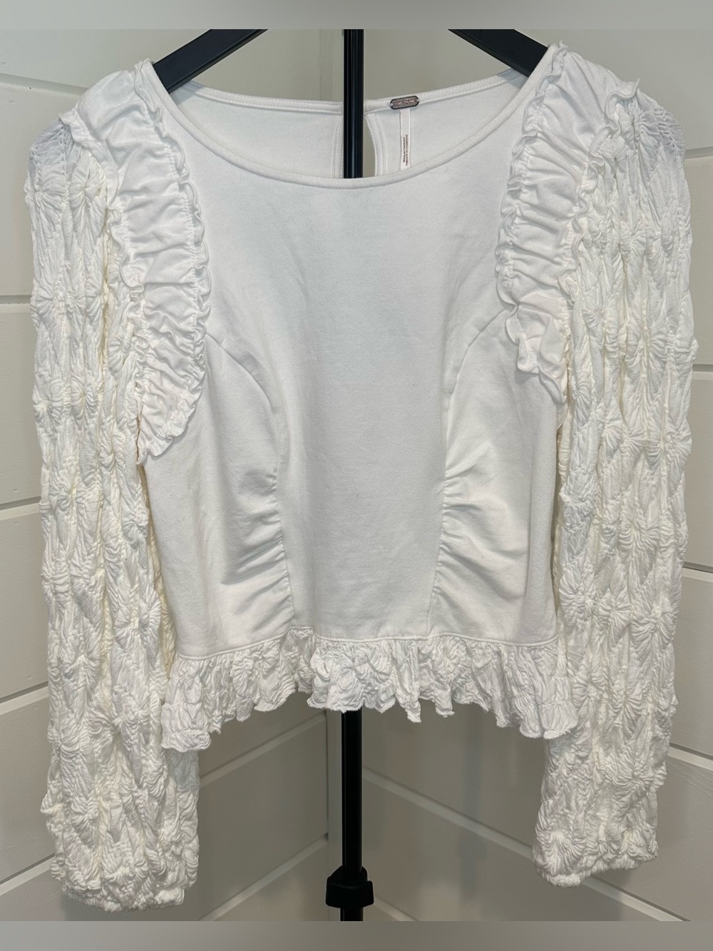 NWT || Free People Olivia Ruffle Textured Long-Sleeve Top. Size. Medium